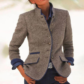 Elegante graue Winterjacke Damen tailliert warm Business Casual