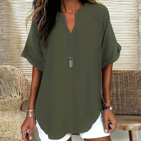 Olivgrünes V-Neck Top – perfektes Winter Layering Basic