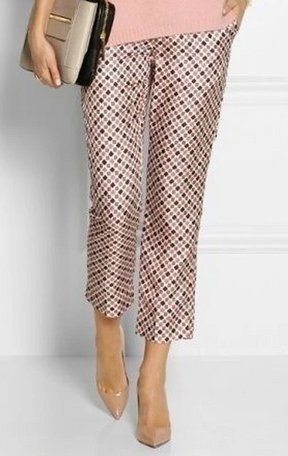 Winter Chic: Pinkes V-Neck Zwei-Teiler Set mit Seitentaschen