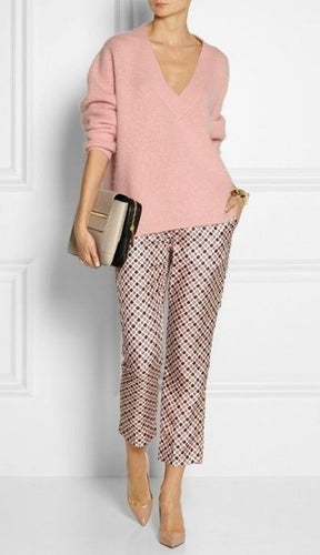 Winter Chic: Pinkes V-Neck Zwei-Teiler Set mit Seitentaschen
