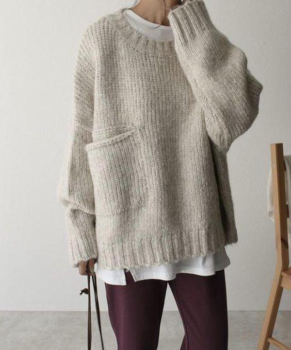 Winter Must-Have: Kuscheliger Oversized Sweater in Elfenbein-Weiß mit Tasche