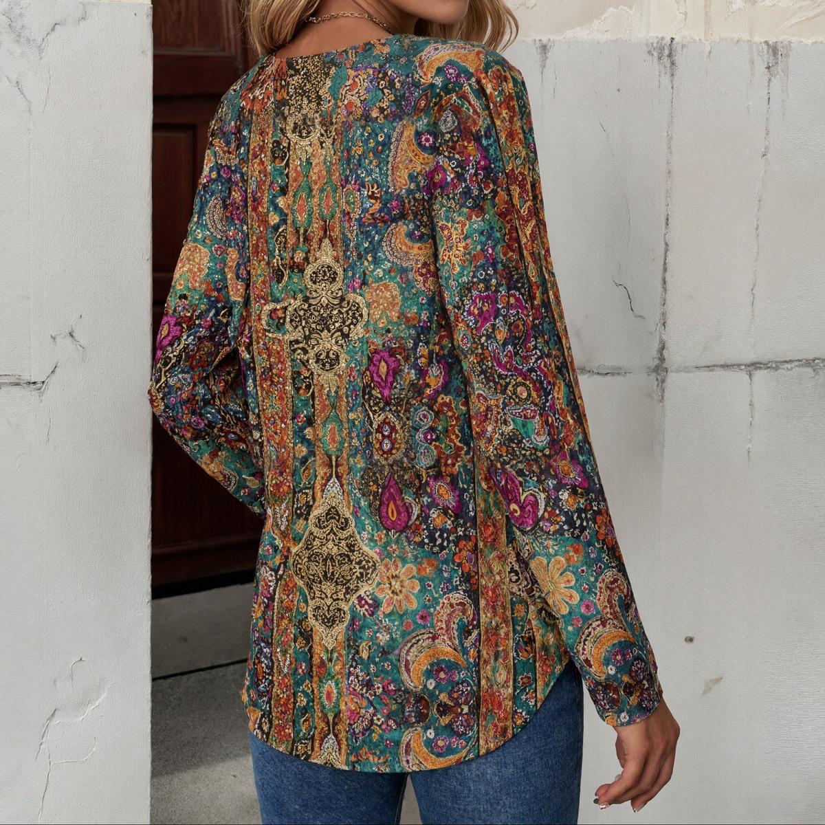 Boho Longsleeve Wintertop mit V-Ausschnitt, bunt und warm