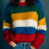Kuscheliger Regenbogen Winterpullover – bunter Strickpulli