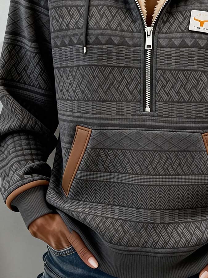 Kuscheliger Winter Half-Zip Hoodie mit Ethno Color-Block