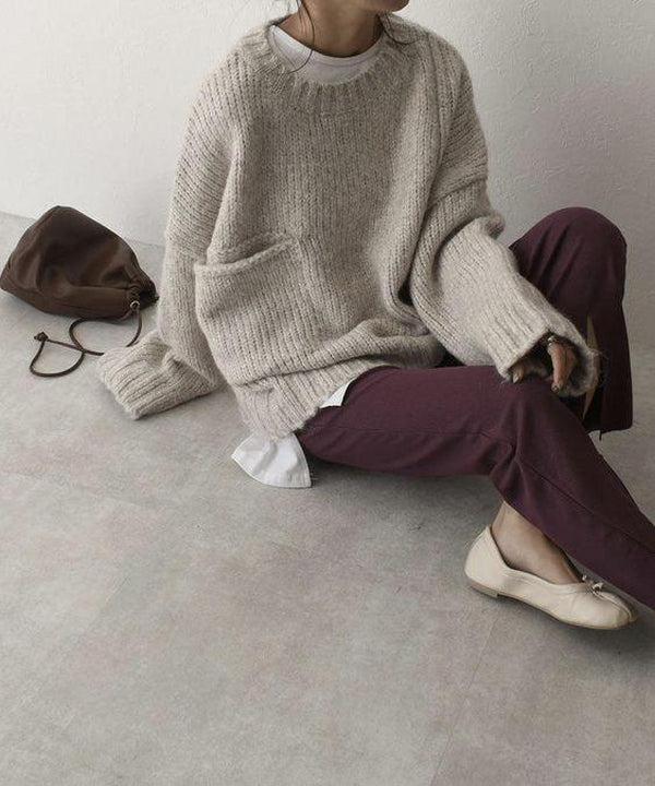 Winter Must-Have: Kuscheliger Oversized Sweater in Elfenbein-Weiß mit Tasche