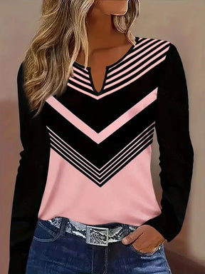 Winterliches V-Neck Longsleeve Top mit modischem Chevron-Print - Kuschelig & Stilvoll