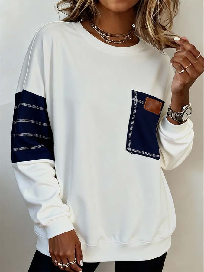 Kuscheliges Winter Sweatshirt cremeweiß mit Navy Ärmeln