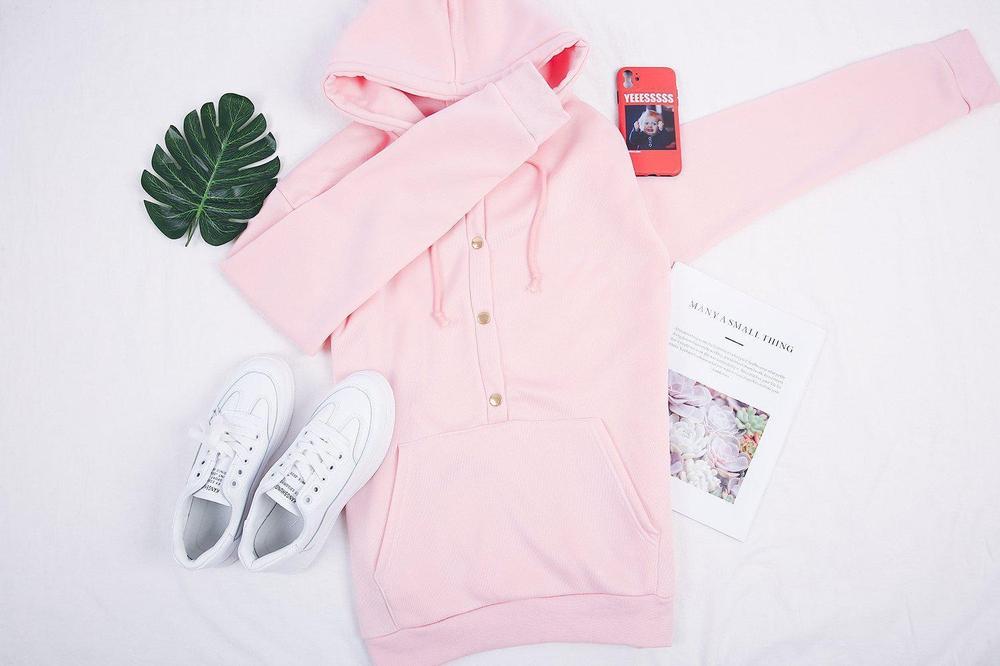 Winter-Essential: Stilvoller Front Pocket Button Down Hoodie für ultimativen Komfort