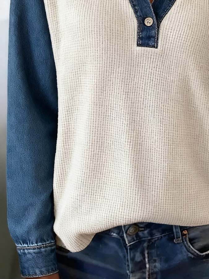 Warmes Damen Waffelshirt mit Denimärmeln für den Winter