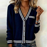 Winter Cardigan Navy mit Streifen – kuschelig & stylisch