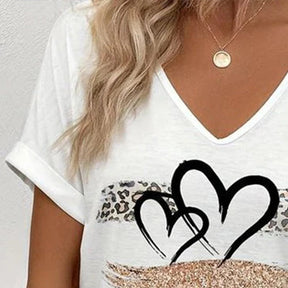 Winter V-Neck Herz Shirt mit Leo-Print und Glitzer-Details