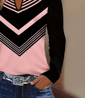 Winterliches V-Neck Longsleeve Top mit modischem Chevron-Print - Kuschelig & Stilvoll